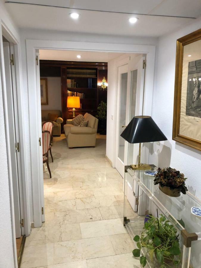 Alojamiento Ronda De Los Tejares Córdova Exterior foto